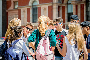 Studenti della Bede's Summer Schoolo in gita a Londra