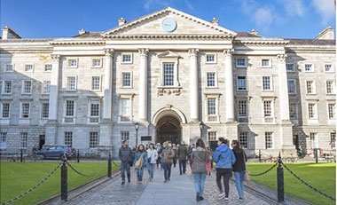 Trinity College Dublino, la facciata