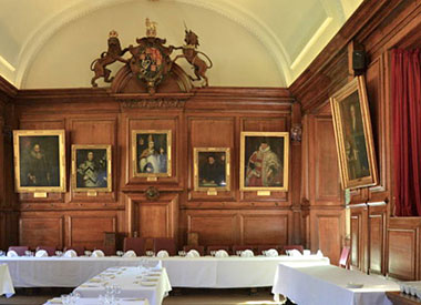 La sala da pranzo nel college di Oxford
