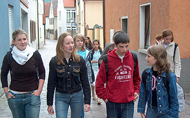 studenti della scuola OISE a passeggio per Heidelberg