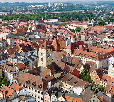 Una veduta di Regensburg in Baviera; lo studente può alloggiare in una famiglia tedesca o in residence