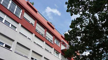 la facciata della scuola di tedesco OISE a Hedelberg